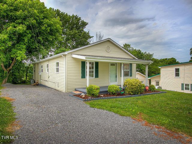 138 Grandview Street, Church Hill, TN 37642