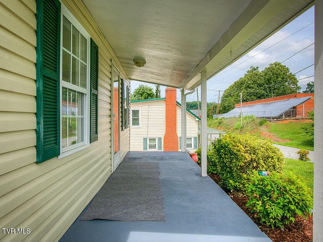 138 Grandview Street, Church Hill, TN 37642