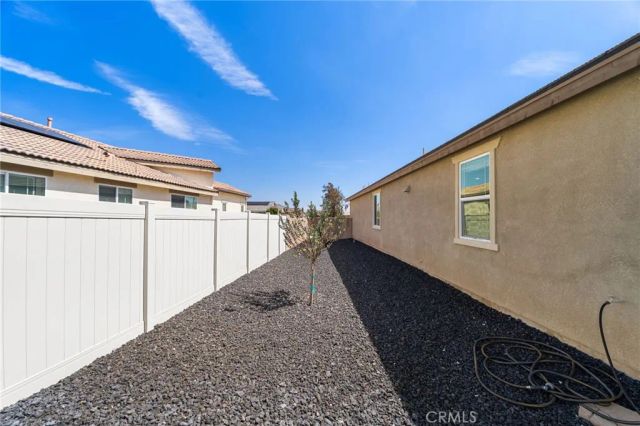 18068 Milkweed, San Bernardino, CA 92407