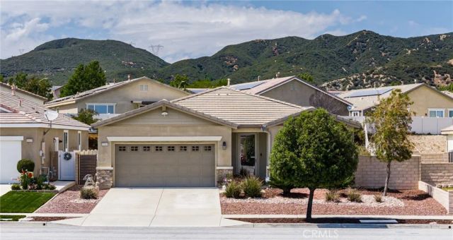 18068 Milkweed, San Bernardino, CA 92407