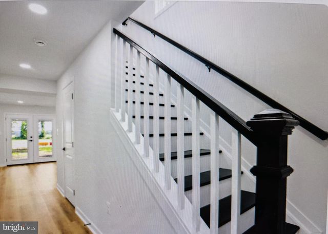 15990 CHARLES TOWN RD, Charles Town, WV 25414