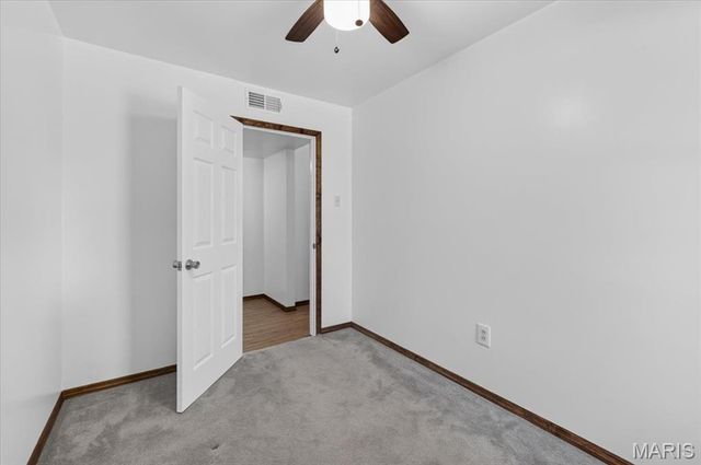 165 Brackleigh Lane, Florissant, MO 63031