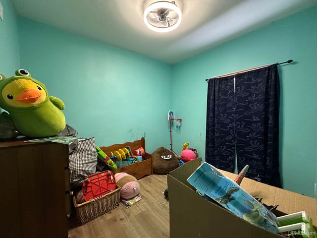 105 N Beecher Street, Bessemer, MI 49911