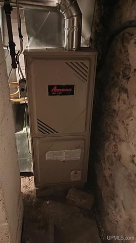 105 N Beecher Street, Bessemer, MI 49911