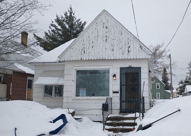 105 N Beecher Street, Bessemer, MI 49911