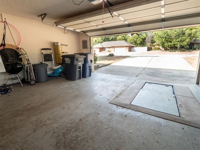 1 Lancet Court, Shawnee, OK 74804
