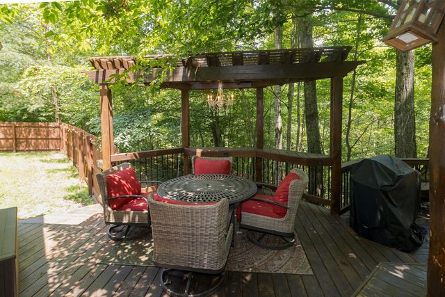 342 Twin Oaks Road, Wellington, KY 40387