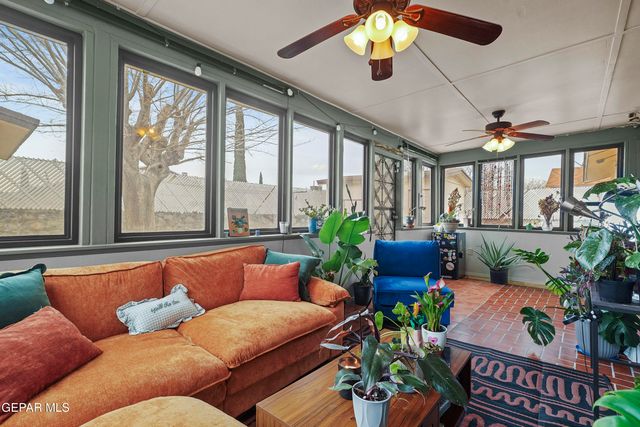 5660 LONGVIEW Drive, El Paso, TX 79924