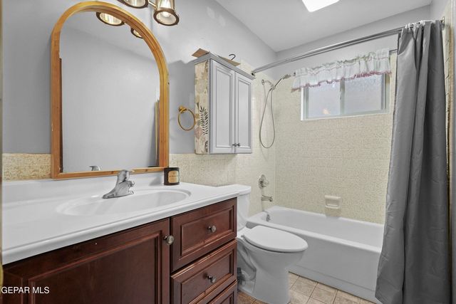 5660 LONGVIEW Drive, El Paso, TX 79924