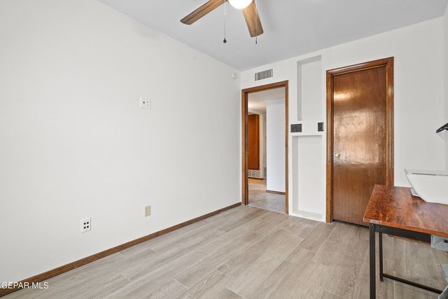 5660 LONGVIEW Drive, El Paso, TX 79924