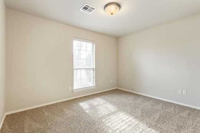 9005 NW 79th Terrace, Yukon, OK 73099