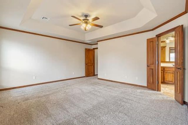 9005 NW 79th Terrace, Yukon, OK 73099