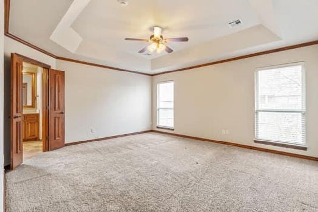 9005 NW 79th Terrace, Yukon, OK 73099