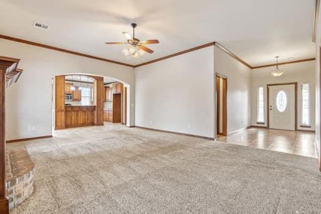 9005 NW 79th Terrace, Yukon, OK 73099
