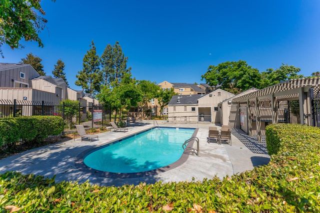 5 Monte Verano Court, San Jose, CA 95116