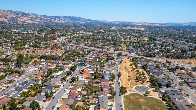 5 Monte Verano Court, San Jose, CA 95116