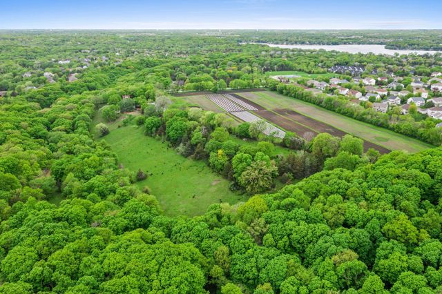 9931 Crestwood Terrace, Eden Prairie, MN 55347