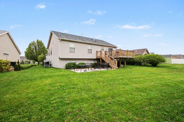 1304 Csokasy Lane, Hobart, IN 46342