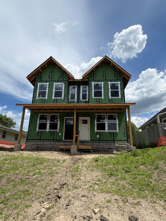 4240 Fremont Avenue N, Minneapolis, MN 55412