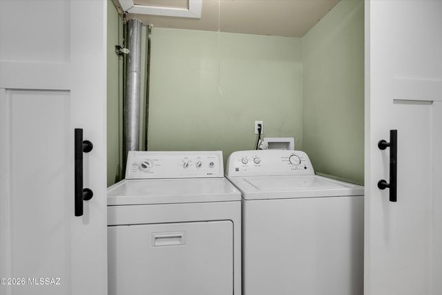 3059 N Tecumseh Court, Tucson, AZ 85715