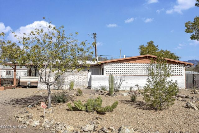 3059 N Tecumseh Court, Tucson, AZ 85715