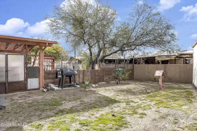 3059 N Tecumseh Court, Tucson, AZ 85715