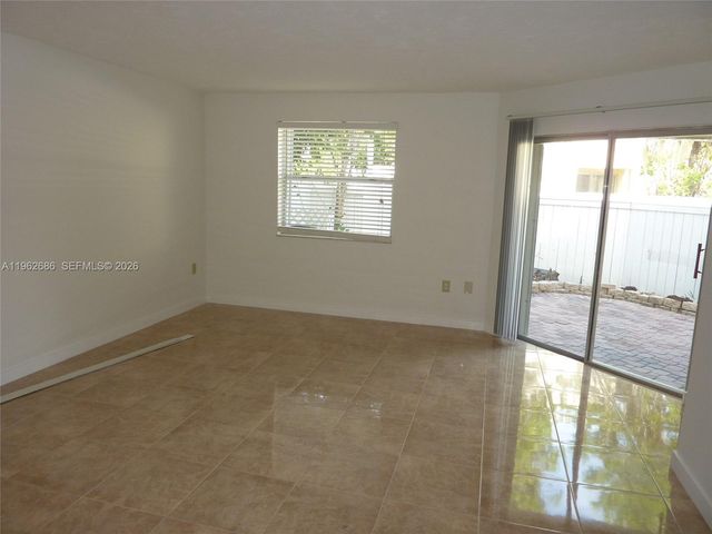 4535 SW 68th Ct Circle 7, Miami, FL 33155