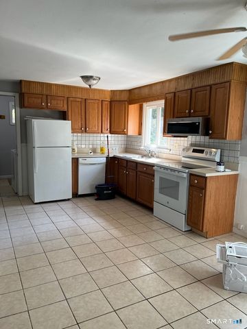 38 Park Street, East Haven, CT 06513