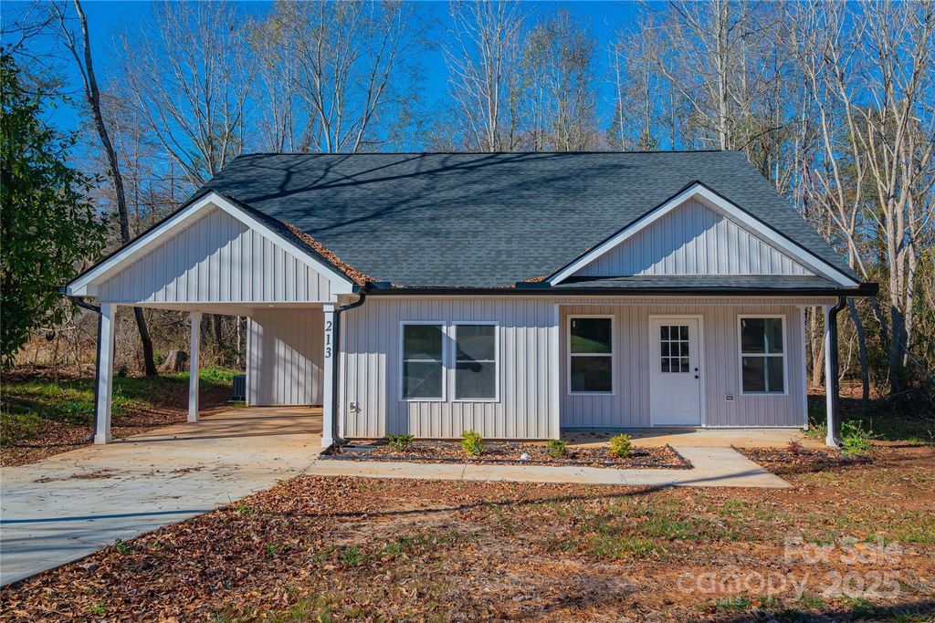213 Mountain View Street, Forest City, NC 28043