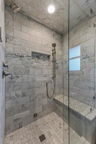 6906 Treaty Oak CIR, Austin, TX 78749