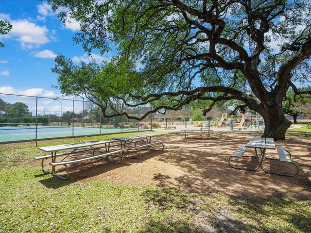 6906 Treaty Oak CIR, Austin, TX 78749