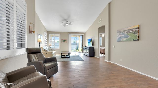 9633 E HOLIDAY Way, Sun Lakes, AZ 85248