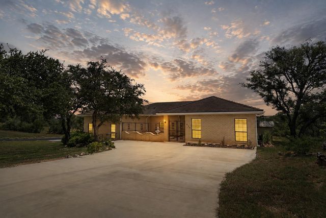 634 Broken HLS, Horseshoe Bay, TX 78657