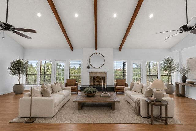 634 Broken HLS, Horseshoe Bay, TX 78657