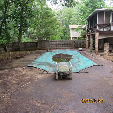 5000 LUCI LN, Suitland, MD 20746