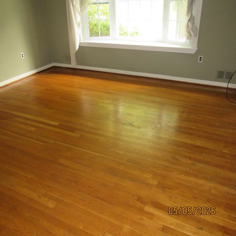 5000 LUCI LN, Suitland, MD 20746