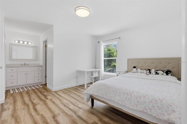 2530 W TENNESSEE AVENUE, Tampa, FL 33629