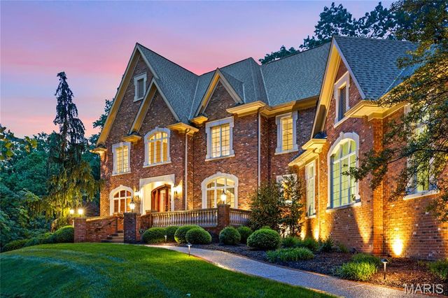 1105 Shepard Oaks Drive, Wildwood, MO 63038