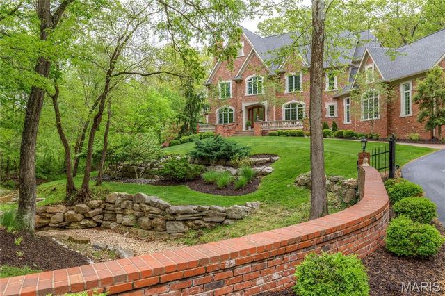 1105 Shepard Oaks Drive, Wildwood, MO 63038