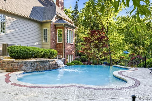 1105 Shepard Oaks Drive, Wildwood, MO 63038