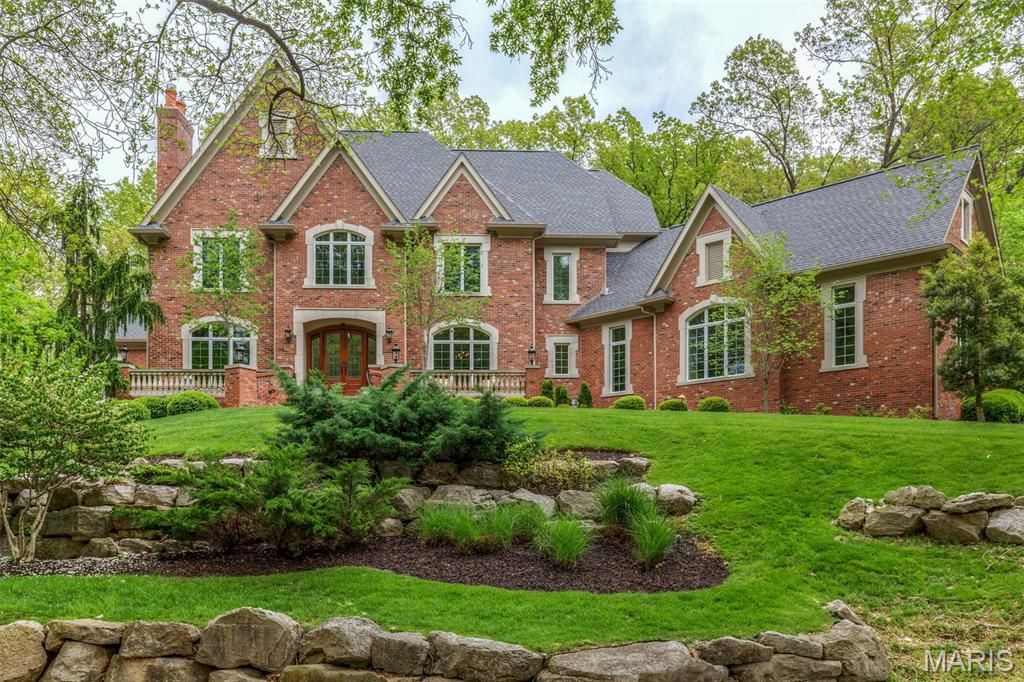 1105 Shepard Oaks Drive, Wildwood, MO 63038