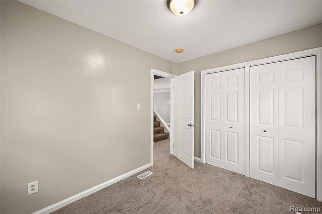 15464 Dixie, Redford, MI 48239