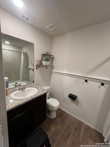 4343 Lake Ritter, St Hedwig, TX 78152