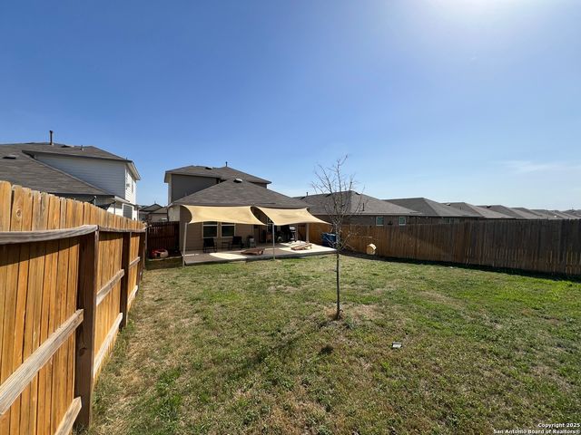 4343 Lake Ritter, St Hedwig, TX 78152