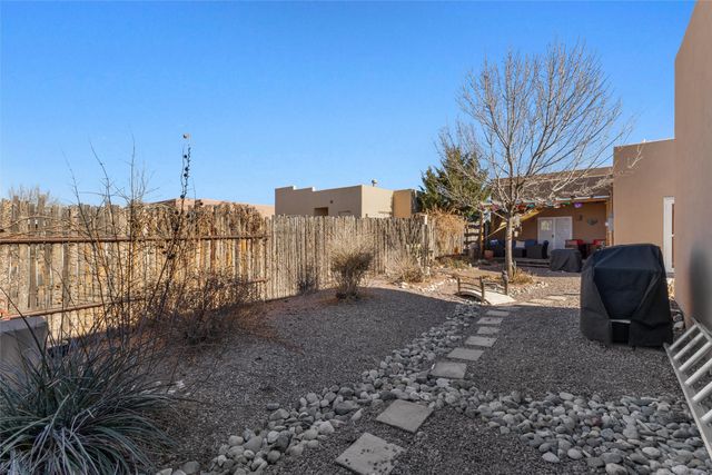 3 Silver Buckle, Santa Fe, NM 87508