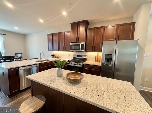 6704 BALLENGER RUN BLVD, Frederick, MD 21703