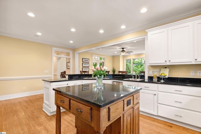 201 King Eider Way, Taylors, SC 29687