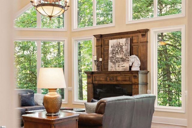 201 King Eider Way, Taylors, SC 29687