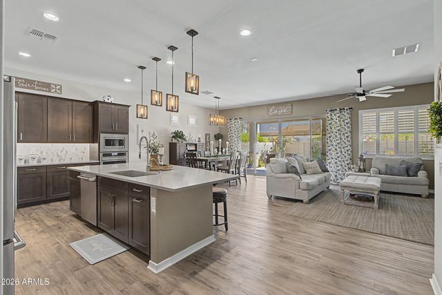 35431 N CENTENNIAL Road, San Tan Valley, AZ 85144