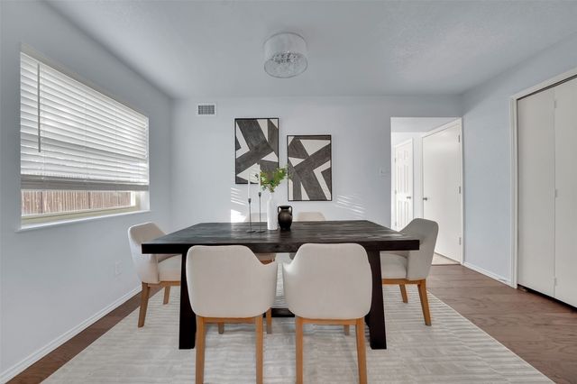 1024 E Peters Colony Road, Carrollton, TX 75007